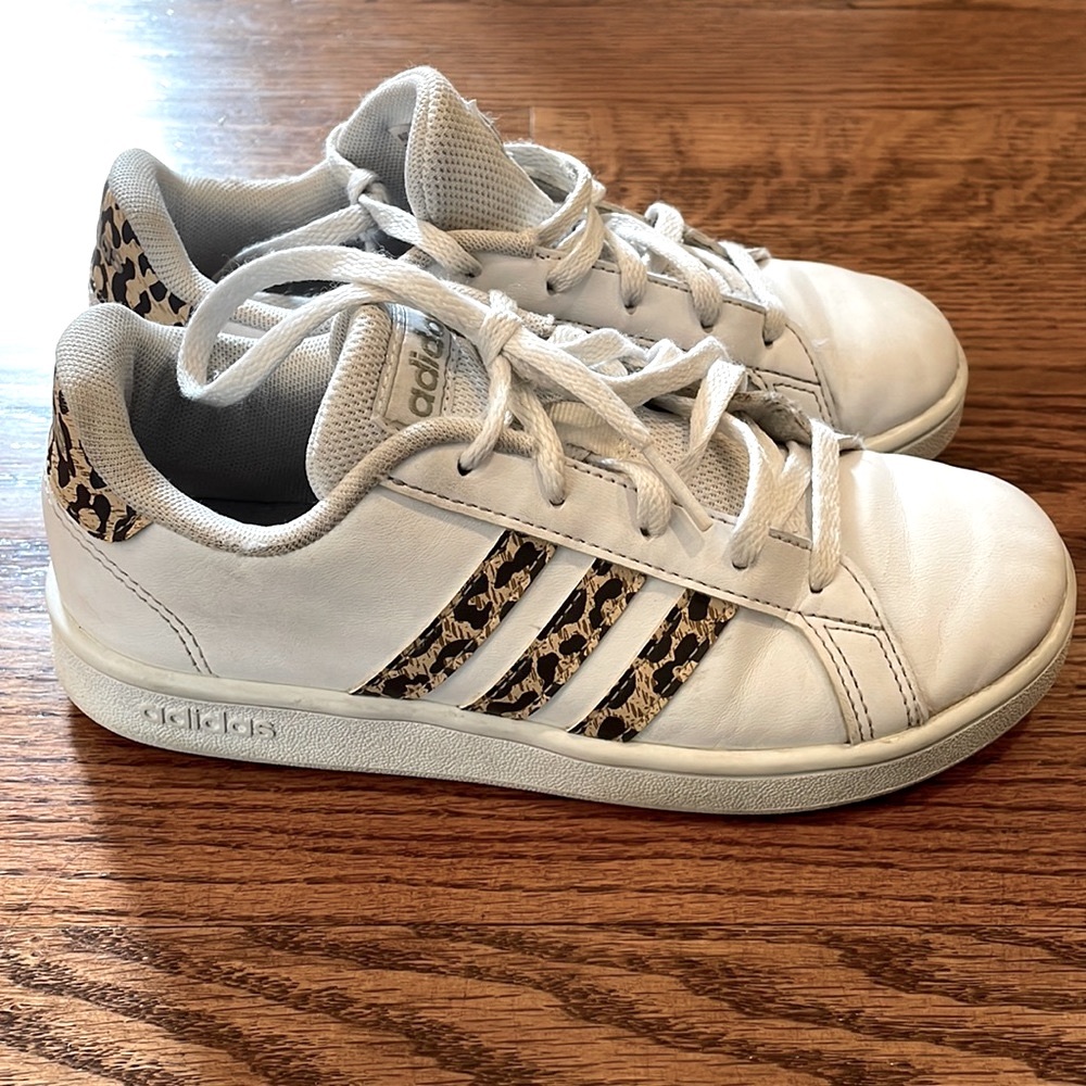 Adidas Kids Grand Court Leopard Sneaker